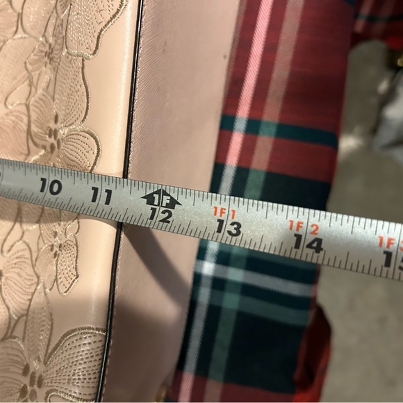 Beautiful Blush Pink Michael Kors Tote - Picture 8 of 12